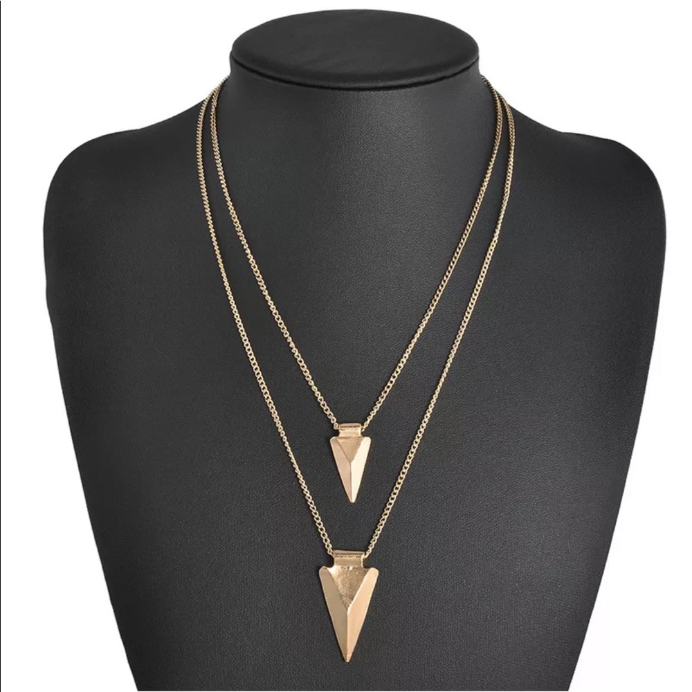 🌻 5$25 🌻 Gold Tiered Boho Layered Necklace - Picture 2 of 7